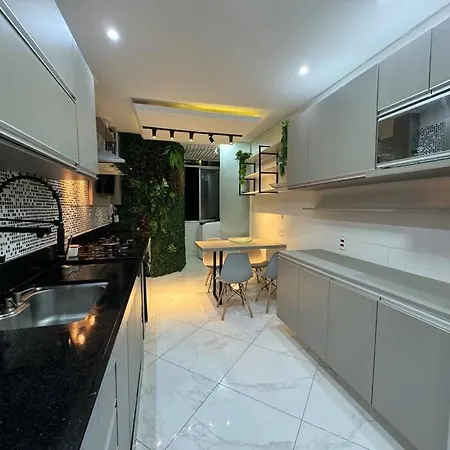 Beautiful Apartment In The Center Of Tijuca